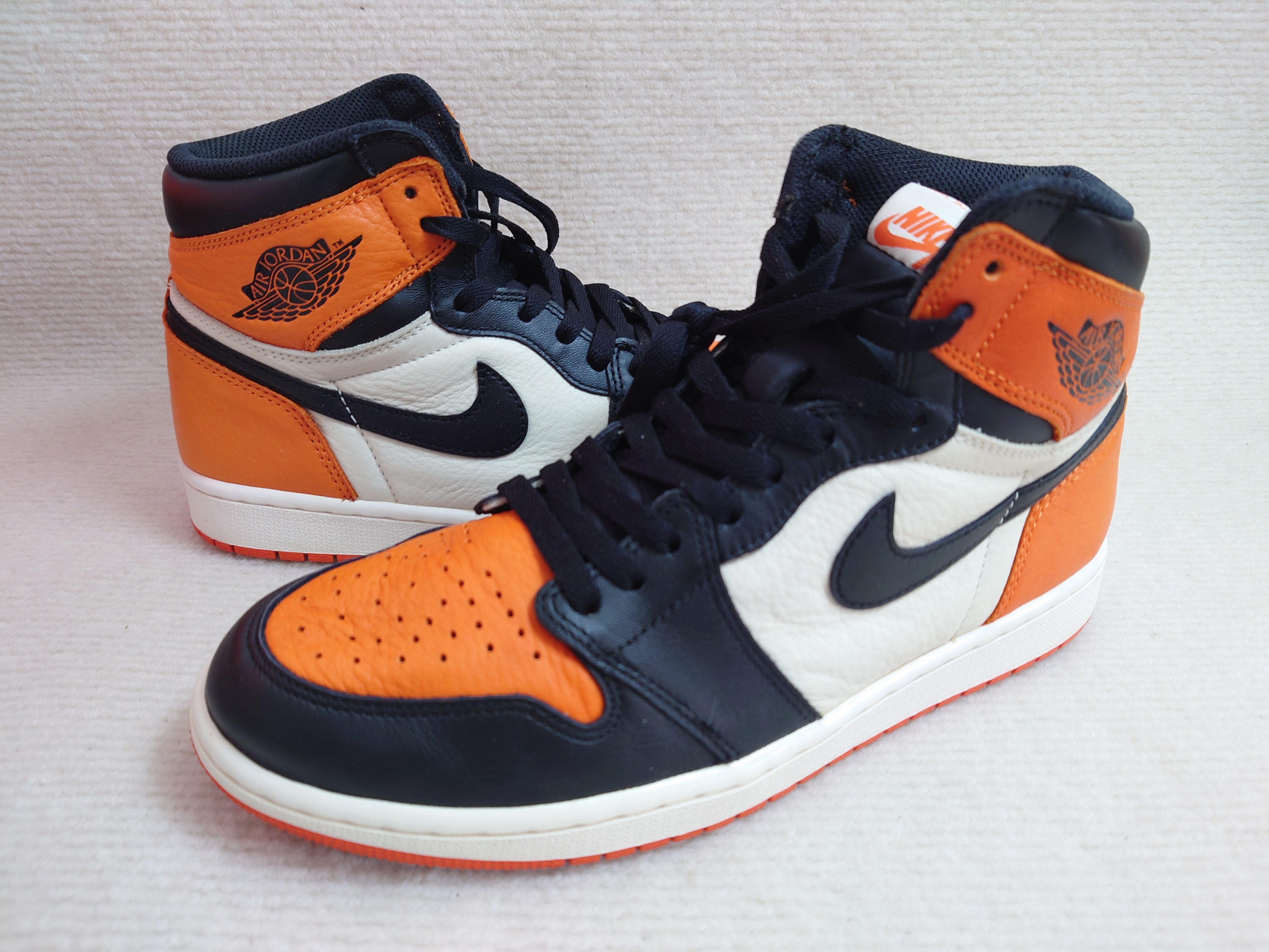 Nike Air Jordan 1 Retro High OG "Shattered Backboard" (2015)