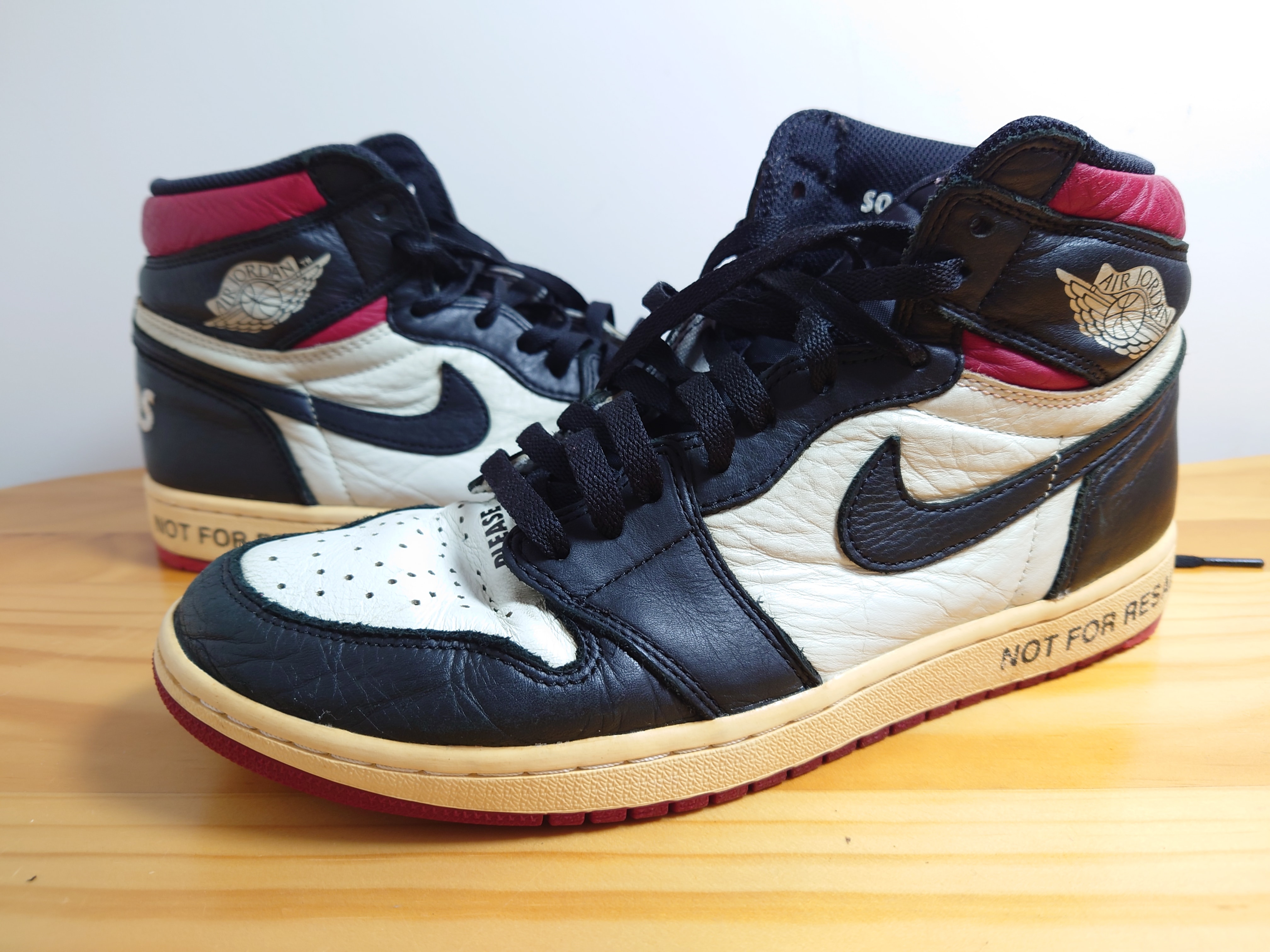 Nike Air Jordan 1 Retro High OG "Not for Resale"
