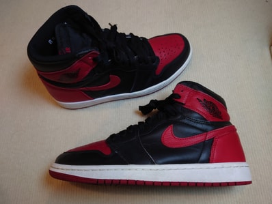 Nike Air Jordan 1 Retro High OG "Bred/Banned"