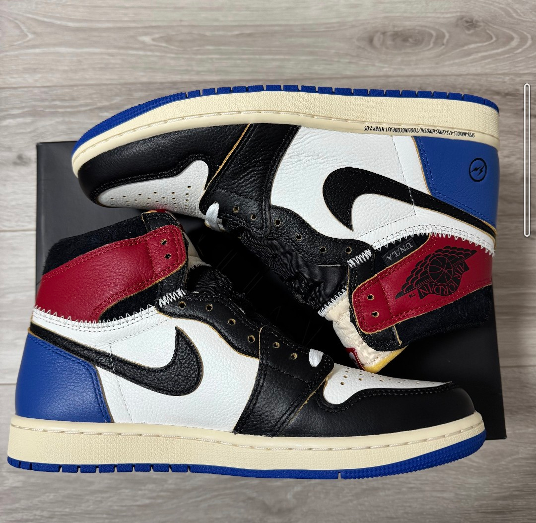 フラグメントデザイン × ユニオン × ナイキ エアジョーダン1 ハイ OG "バーシティレッド/スポーツロイヤル"
