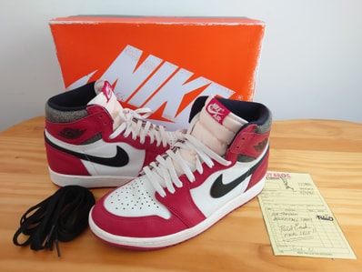 Nike Air Jordan 1 High OG "Lost & Found/Chicago"