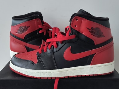 Nike Air Jordan 1 "Defining Moments Pack One 60 Pts" (332550-061/332550-101)