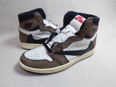 Travis Scott × Nike Air Jordan 1 Retro High OG TS SP "Sail/Dark Mocha"