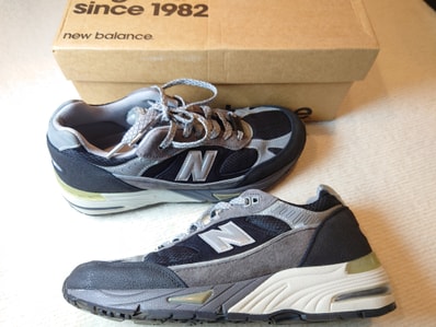 SLAM JAM × NEW BALANCE M991 "BLACK/RED"