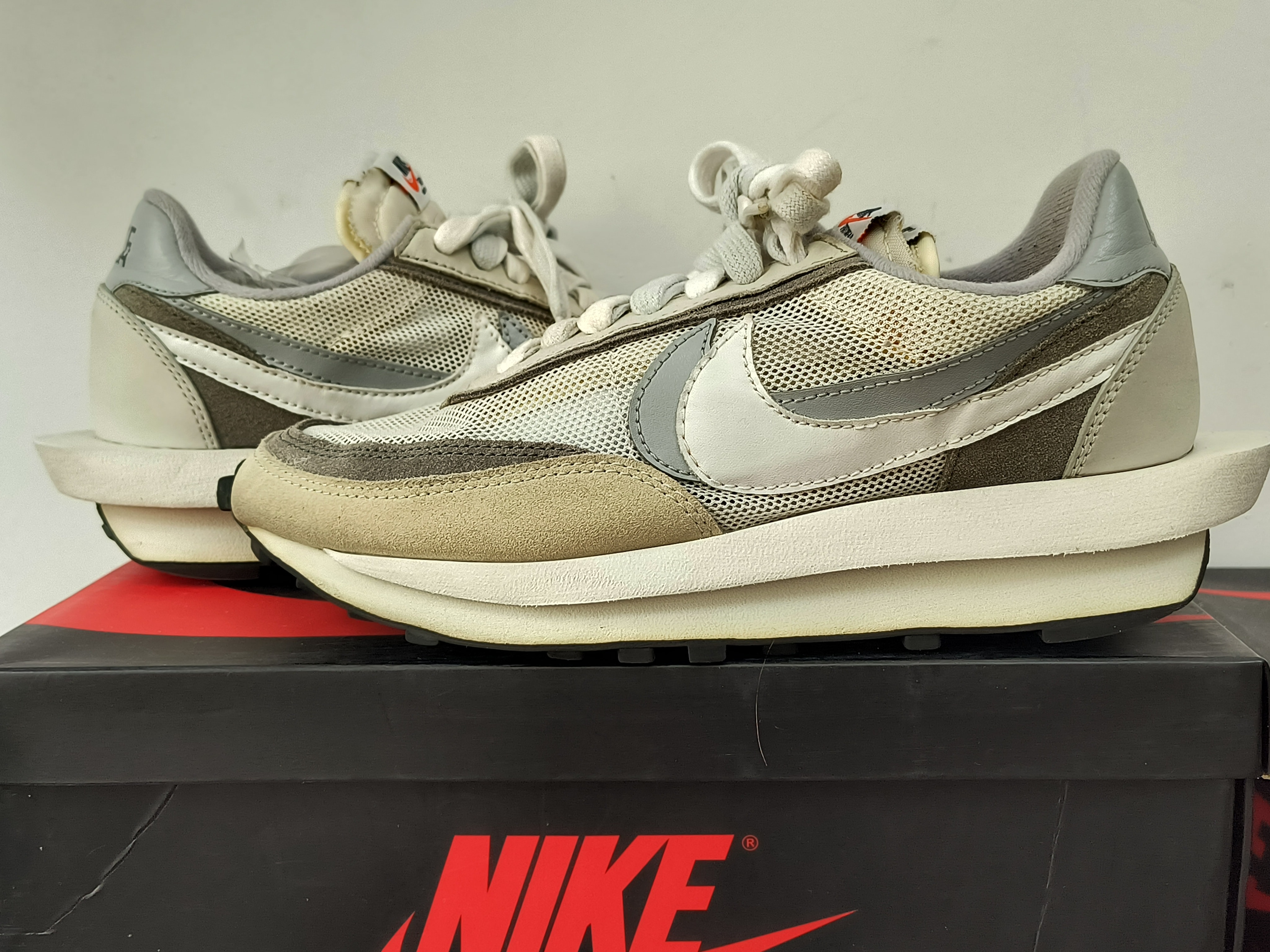 サカイ × ナイキ LD ワッフル "ホワイト"