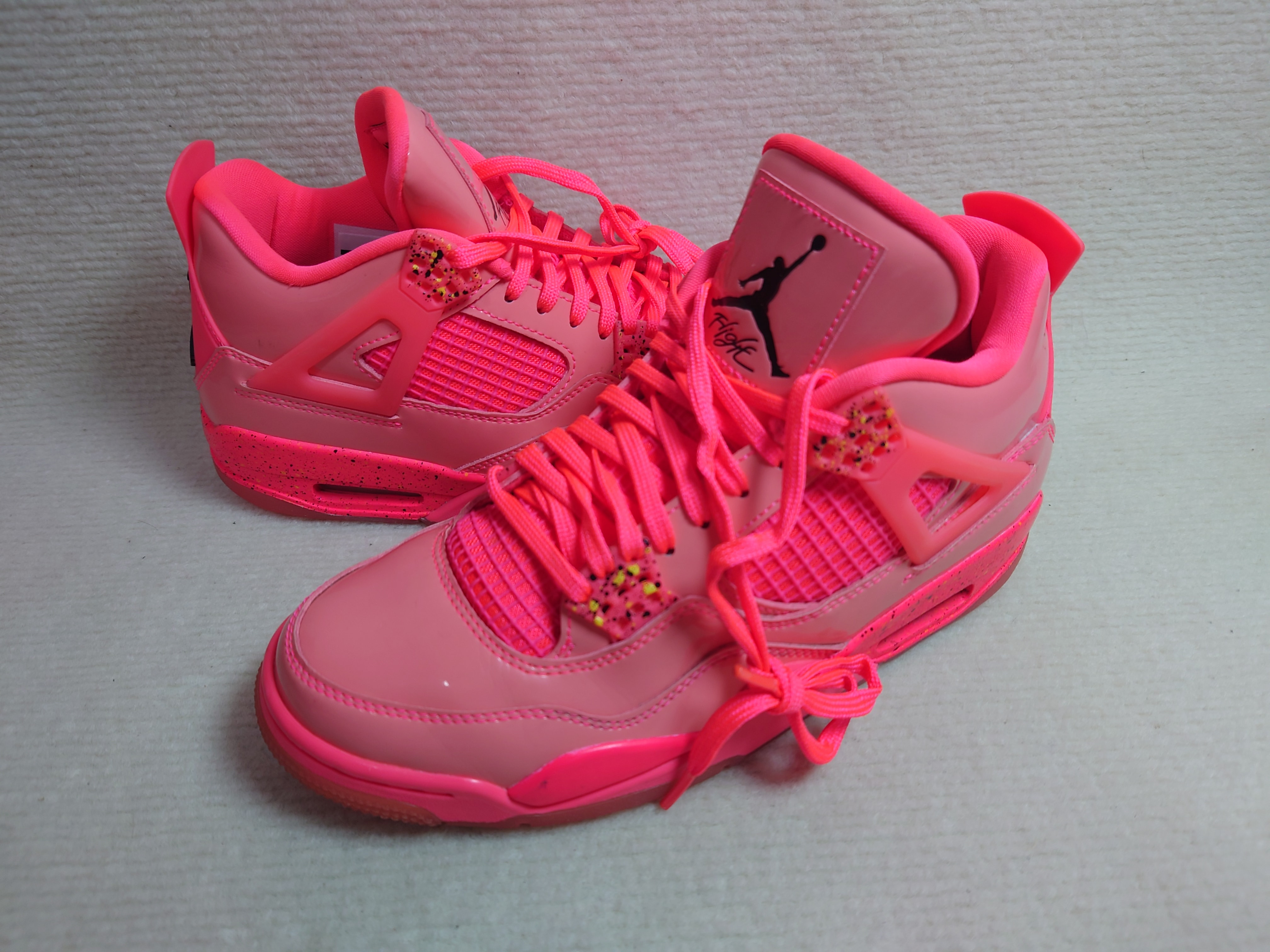 Nike Women's Air Jordan 4 Retro "Hot Punch"
