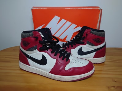 Nike Air Jordan 1 High OG "Lost & Found/Chicago"