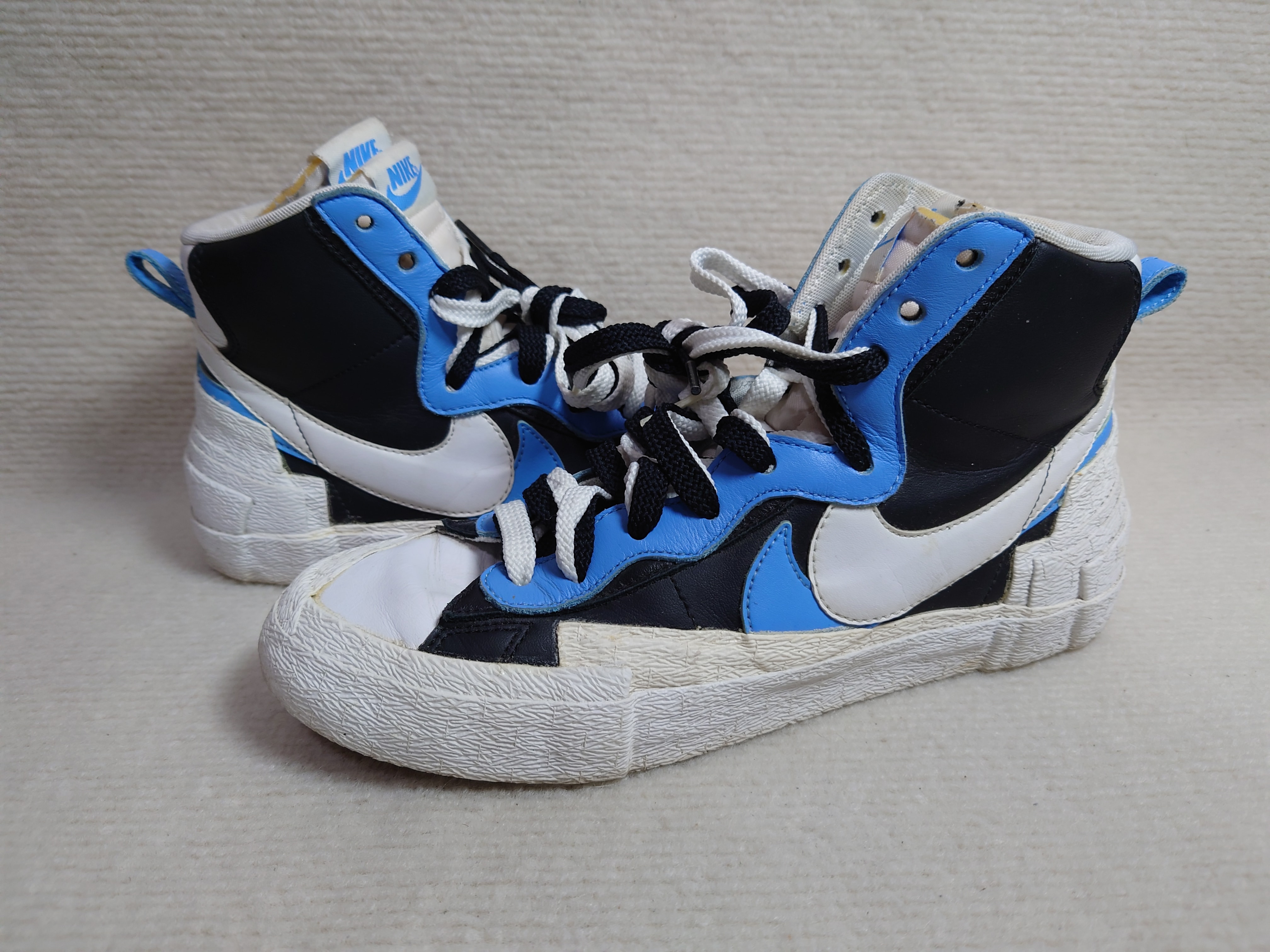 sacai × NIKE BLAZER MID "BLACK / BLUE"