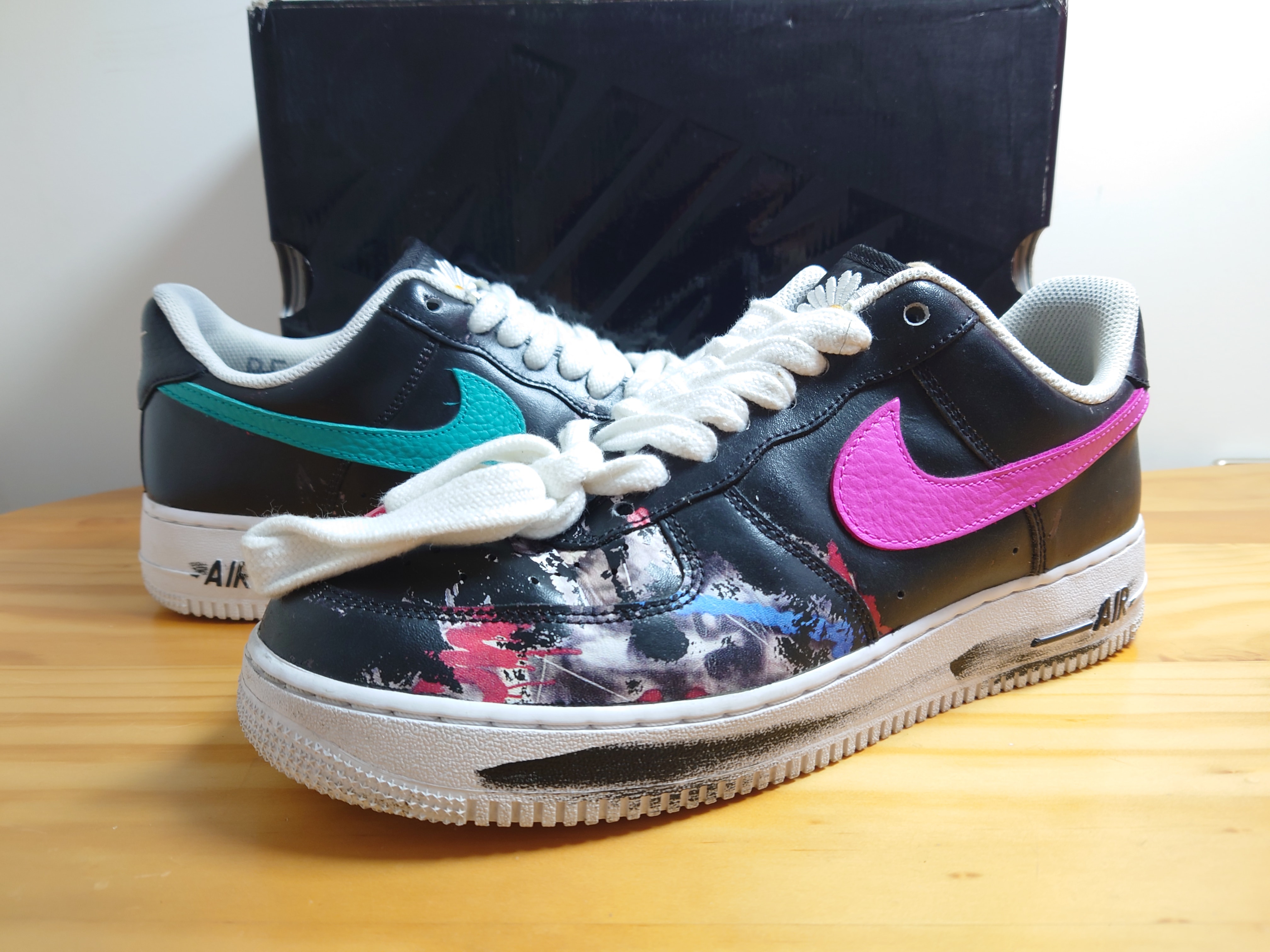 PEACEMINUSONE × Nike Air Force 1 Low '07 Para-Noise 3.0 "Black and Multi-Color" / G-DRAGON