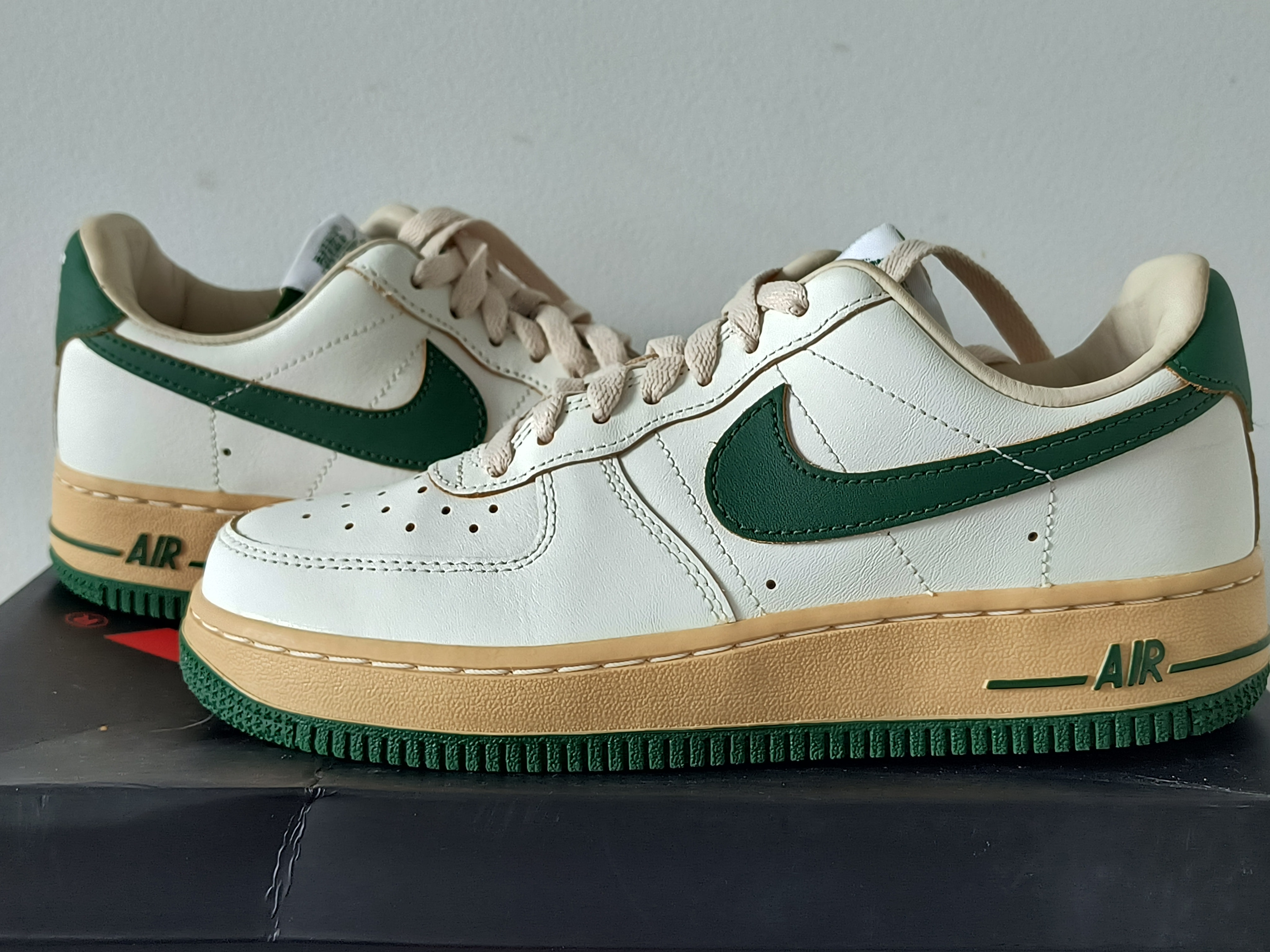 Nike Women's Air Force 1 Low "Green and Muslin"