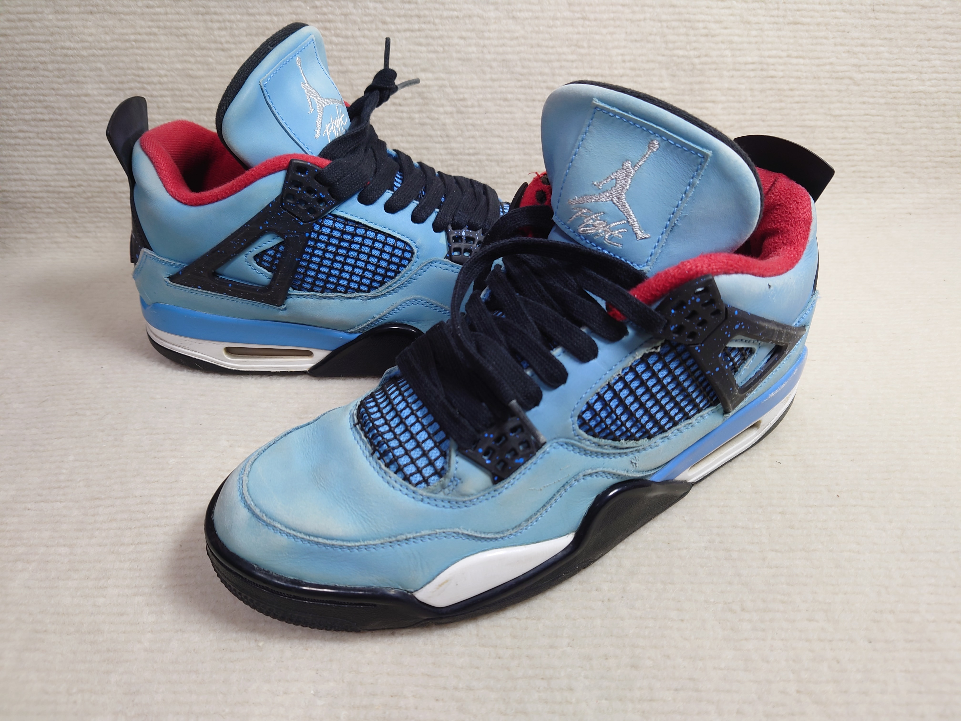 Travis Scott × Nike Air Jordan 4 Retro Cactus Jack "University Blue"