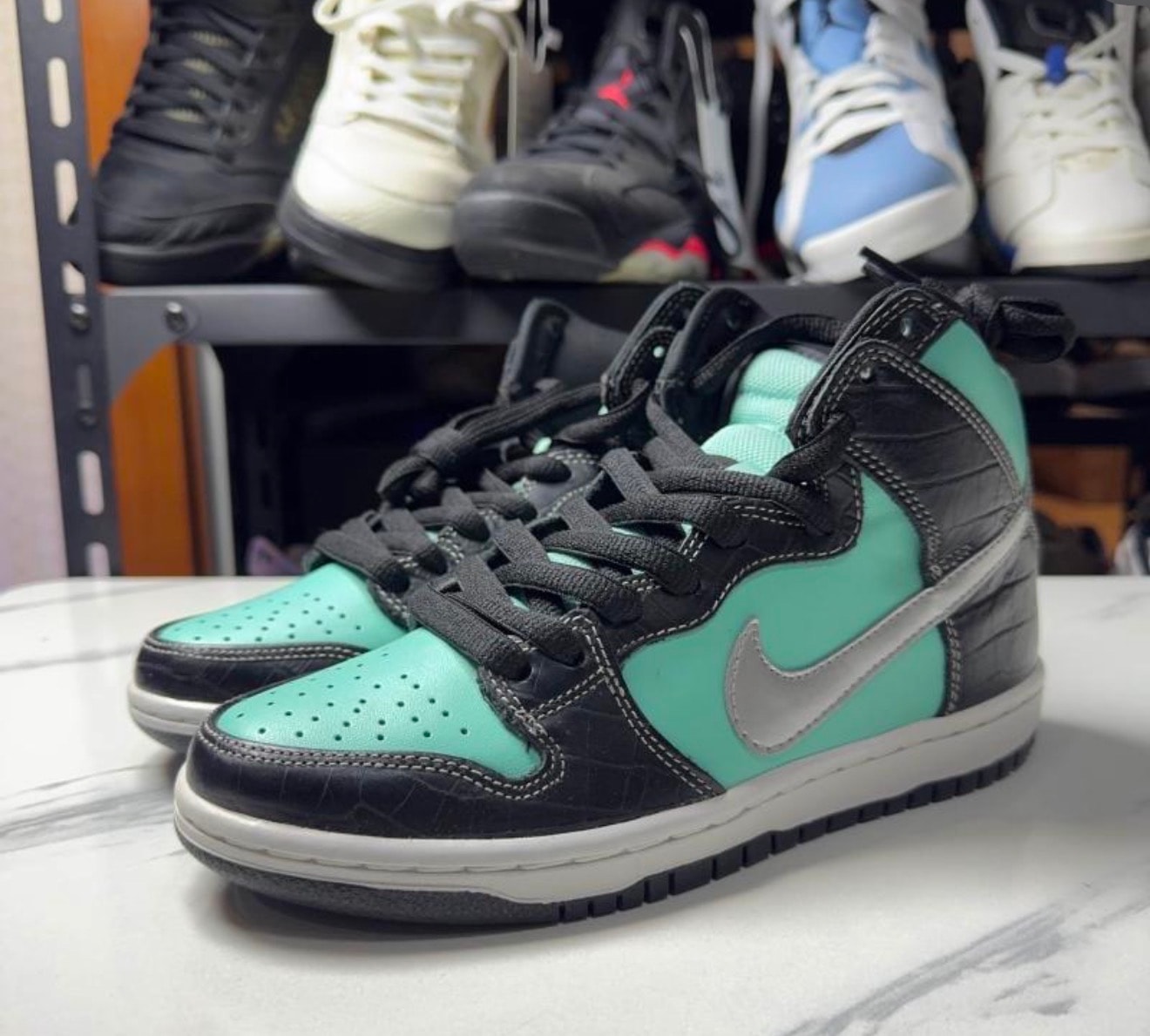 Diamond Supply × Nike SB Dunk High "Tiffany"