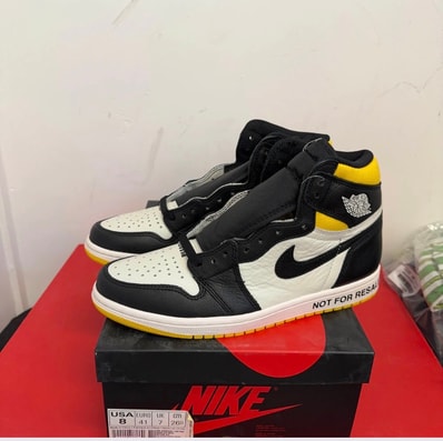 Nike Air Jordan 1 Retro High (NOT FOR RESALE) "Varsity Maize"