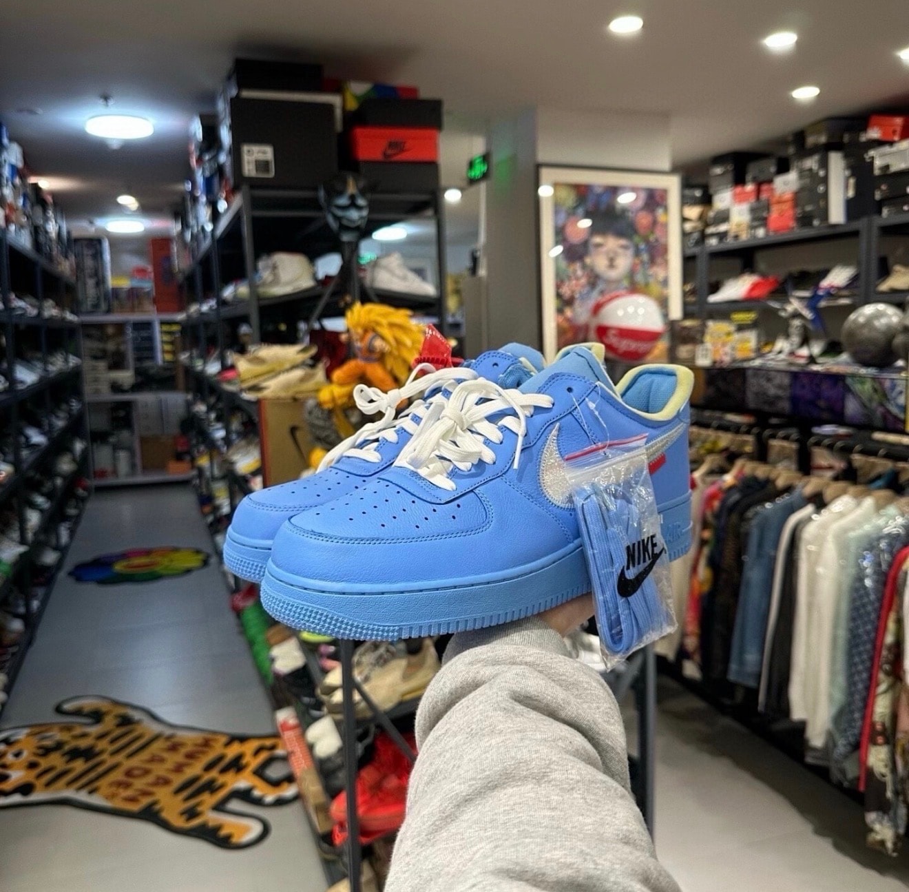 Off-White × Nike Air Force 1 Low "MCA University Blue"