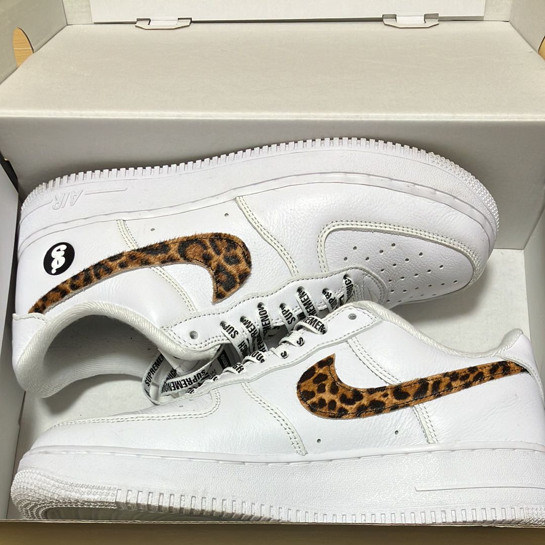 GOODENOUGH × Supreme × Nike Air Force 1 Low "White/Leopard" (25SS Week15)