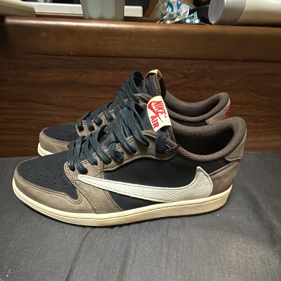 Travis Scott × Nike Air Jordan 1 Low OG SP-T "Black/Dark Mocha"