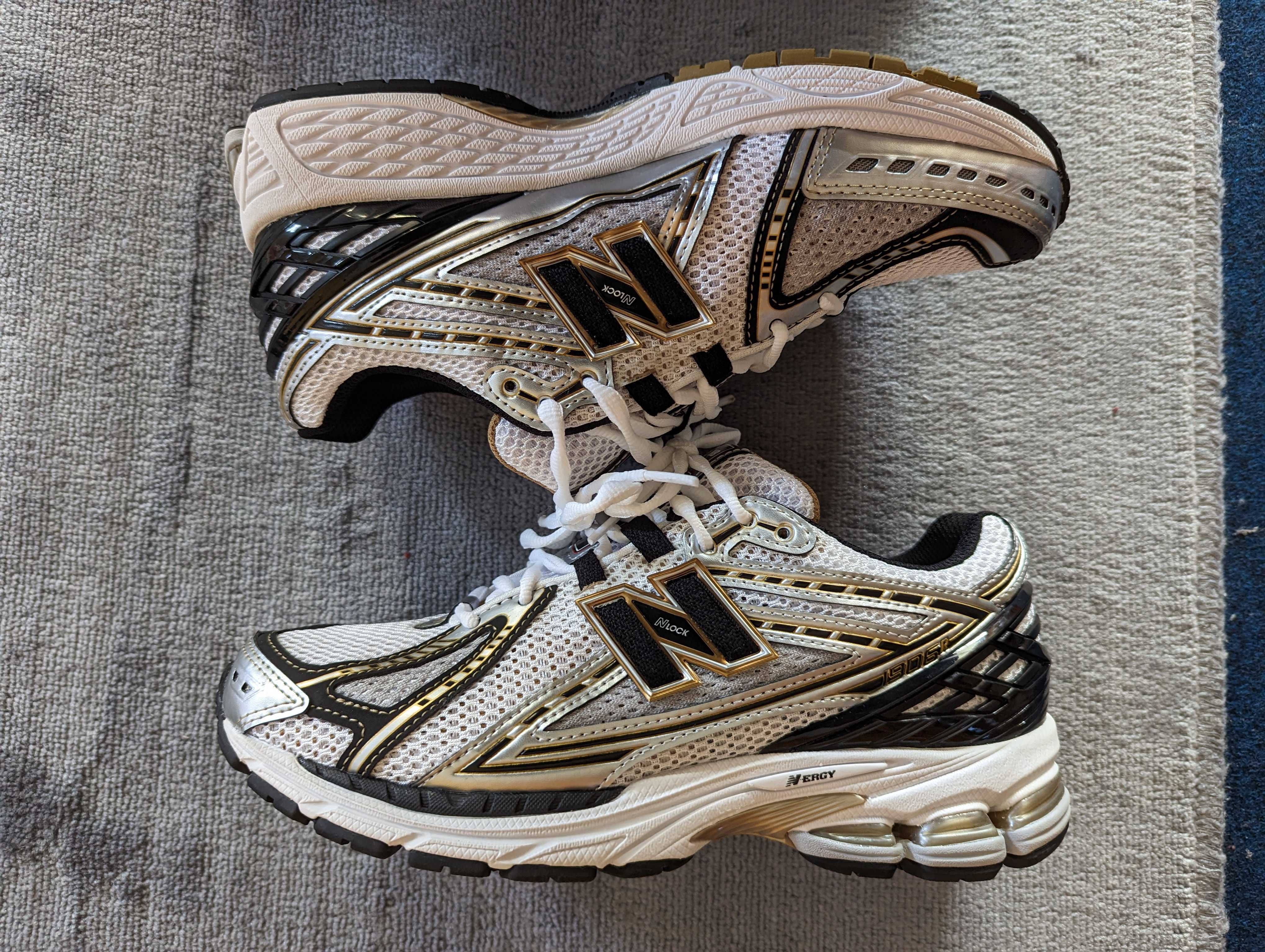 New Balance 1906R "Silver"