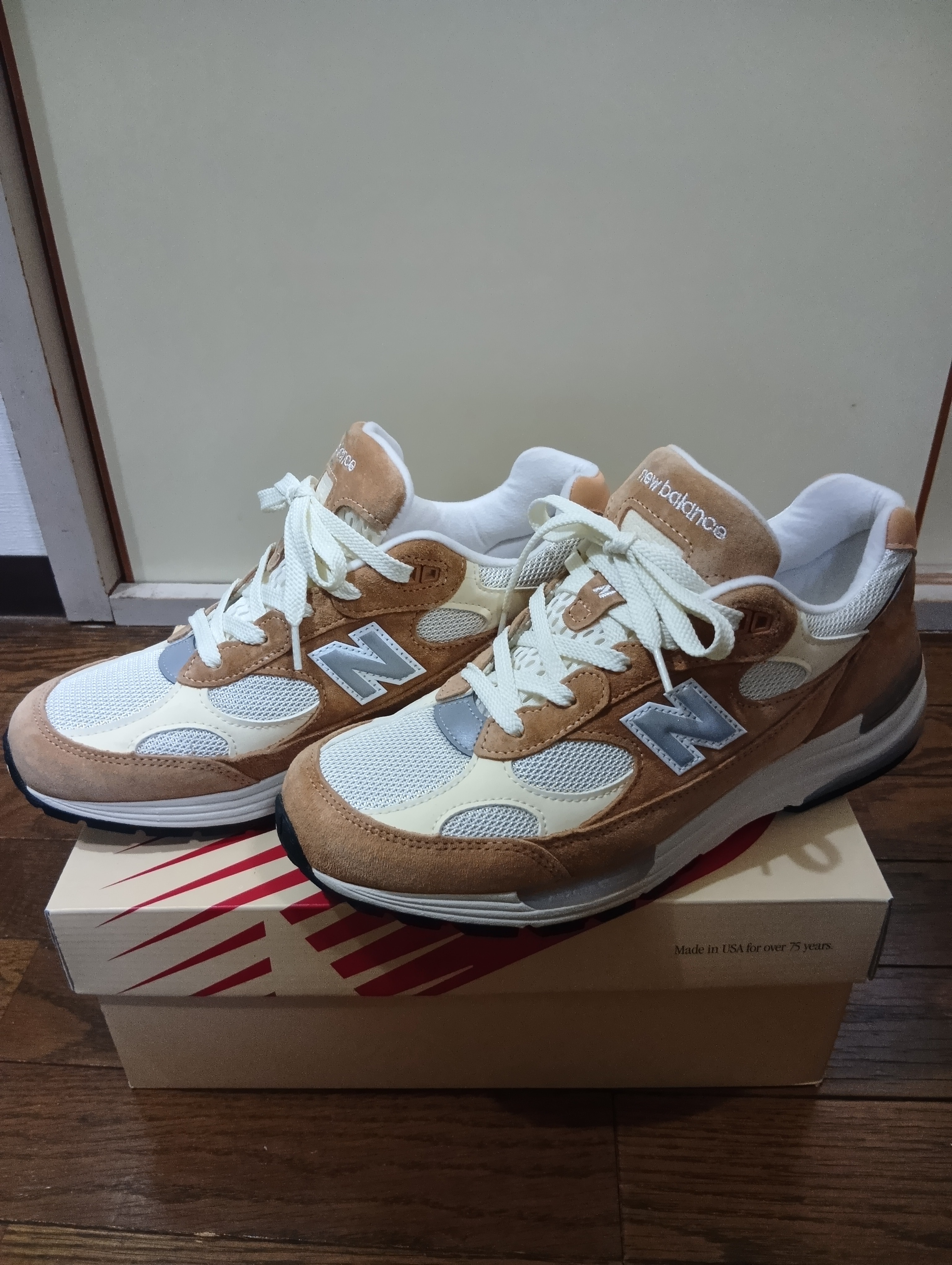 New Balance 992 "Sweet Caramel/Calcium"