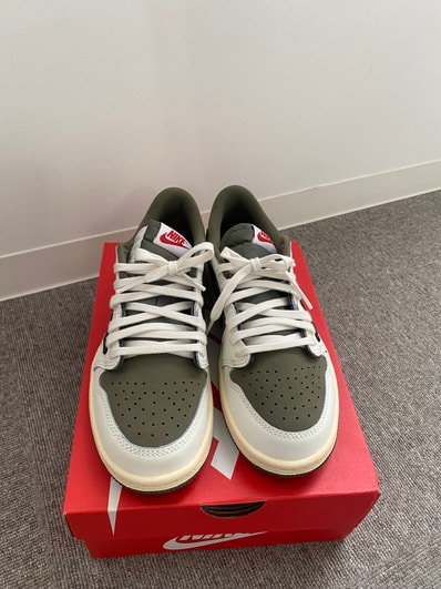 Travis Scott × Nike Air Jordan 1 Low OG SP "Reverse Olive"