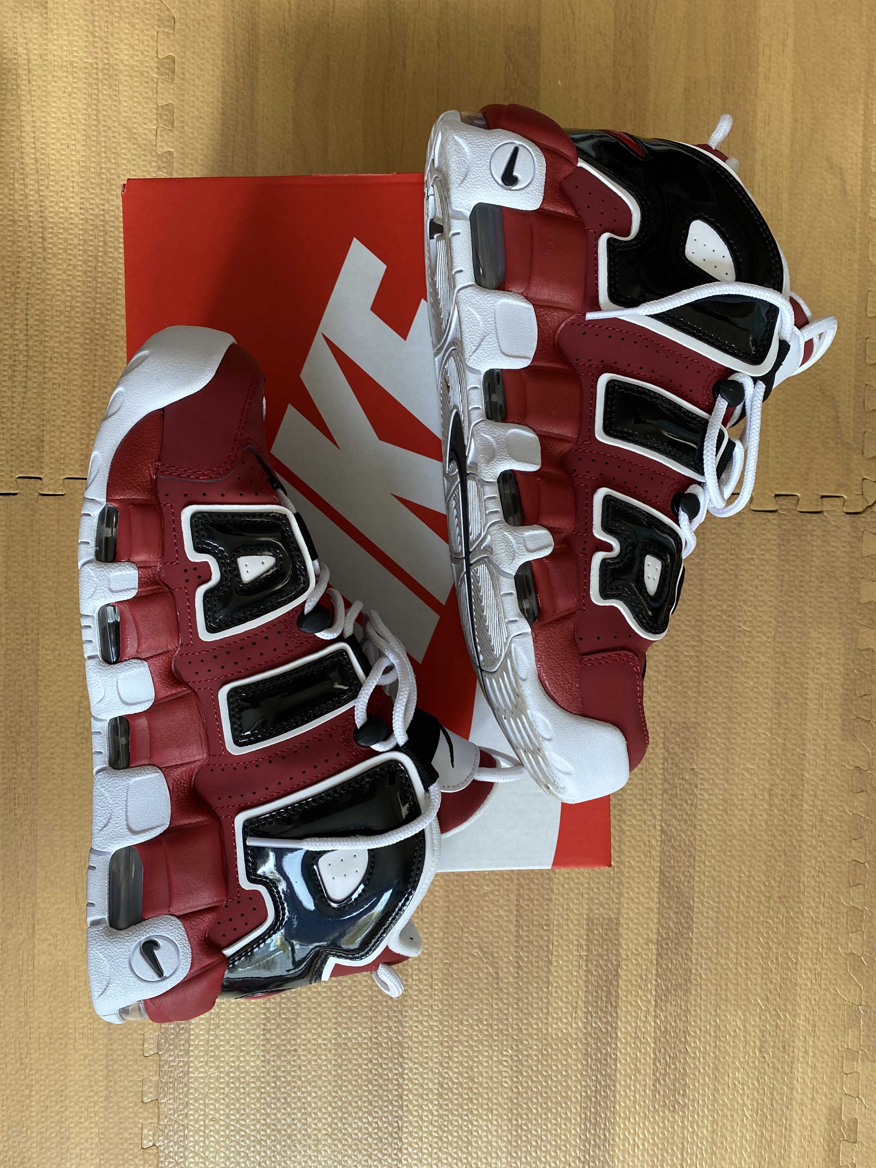 Nike Air More Uptempo ’96 "Black and Varsity Red" (2021)