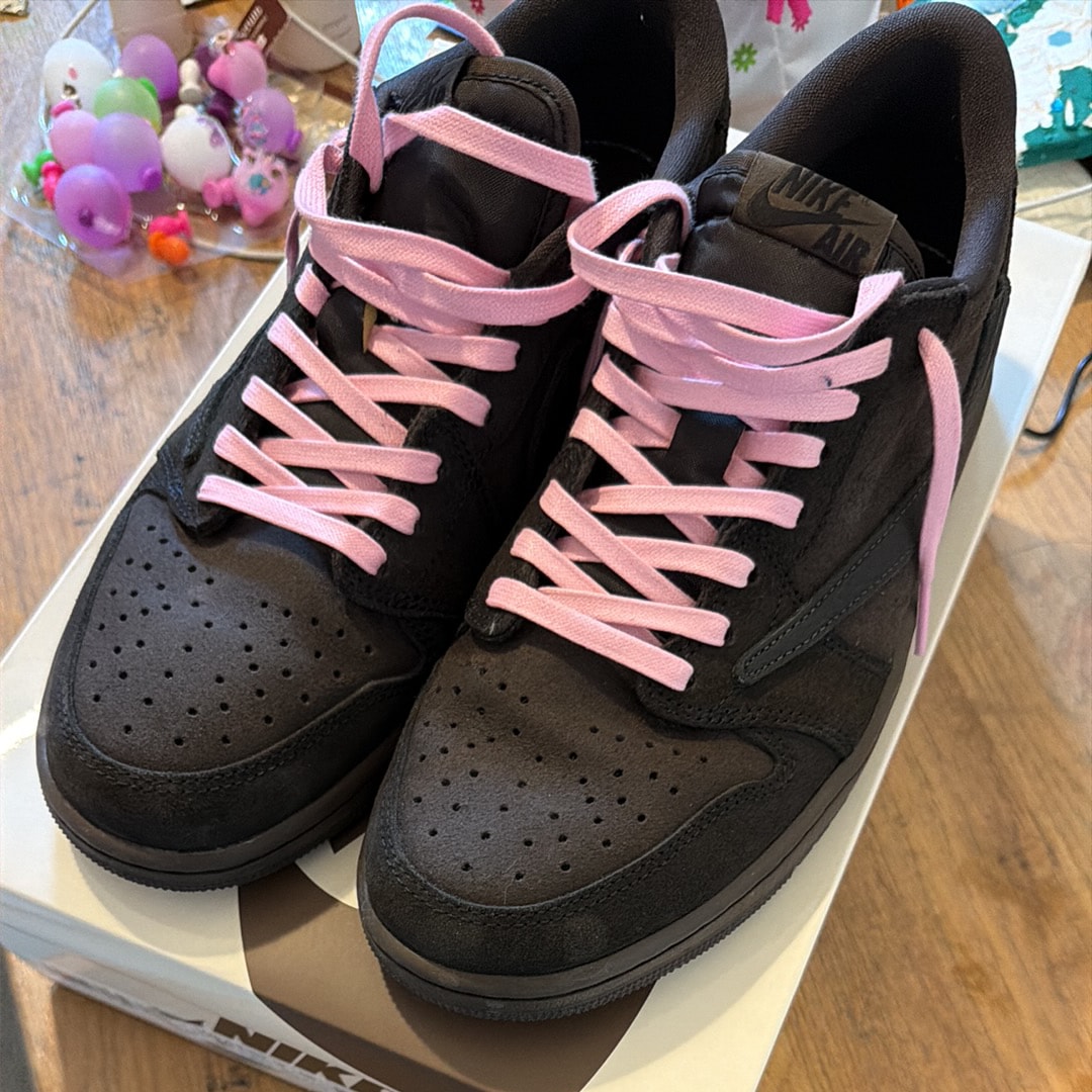 Travis Scott × Nike Air Jordan 1 Low OG SP "Velvet Brown and Dark Mocha"