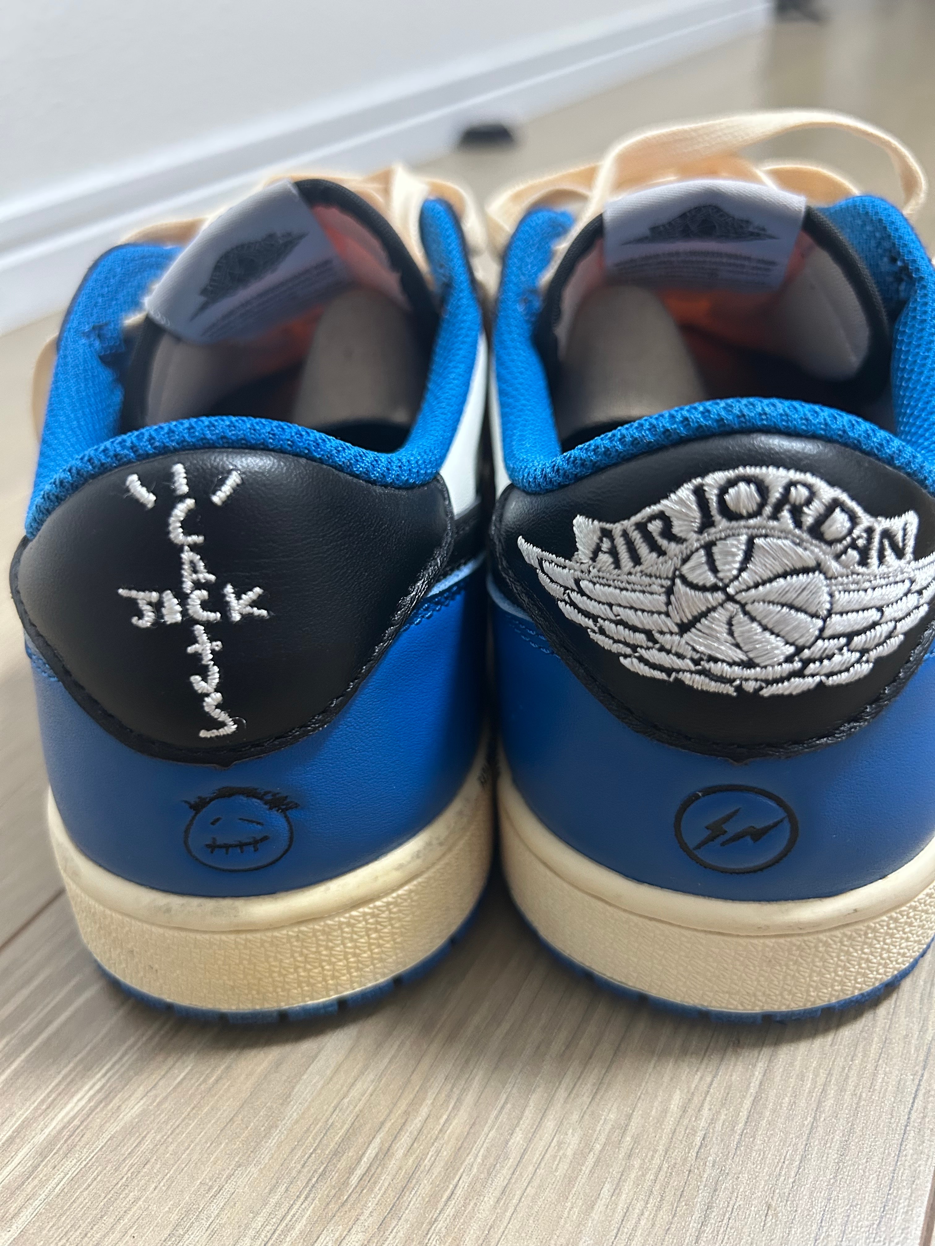 Travis Scott × fragment design × Nike Air Jordan 1 Low OG SP "Military Blue"