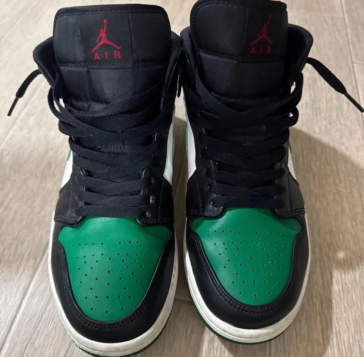 NIKE AIR JORDAN 1 MID "PINE GREEN"