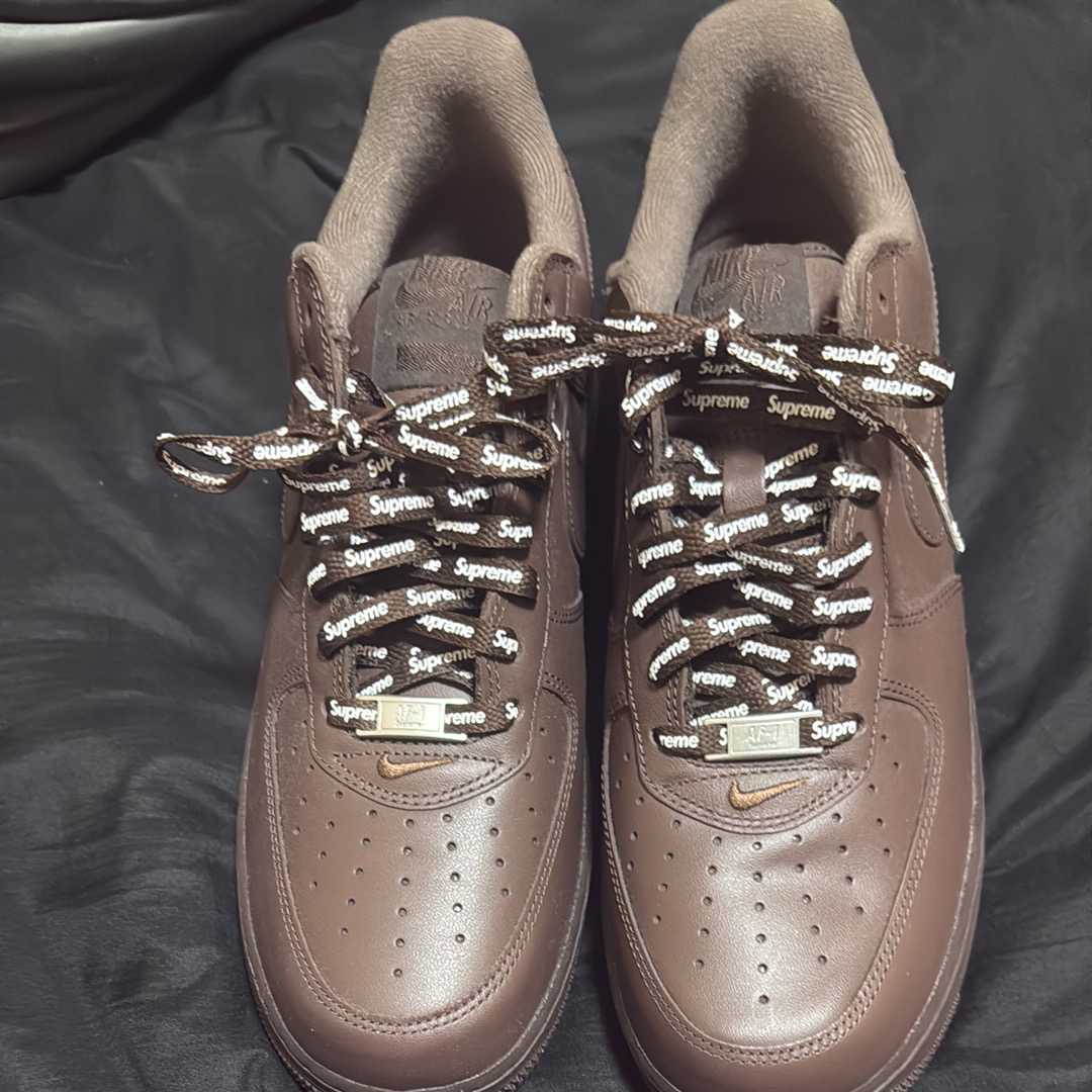 Supreme × Nike Air Force 1 Low "Baroque Brown"