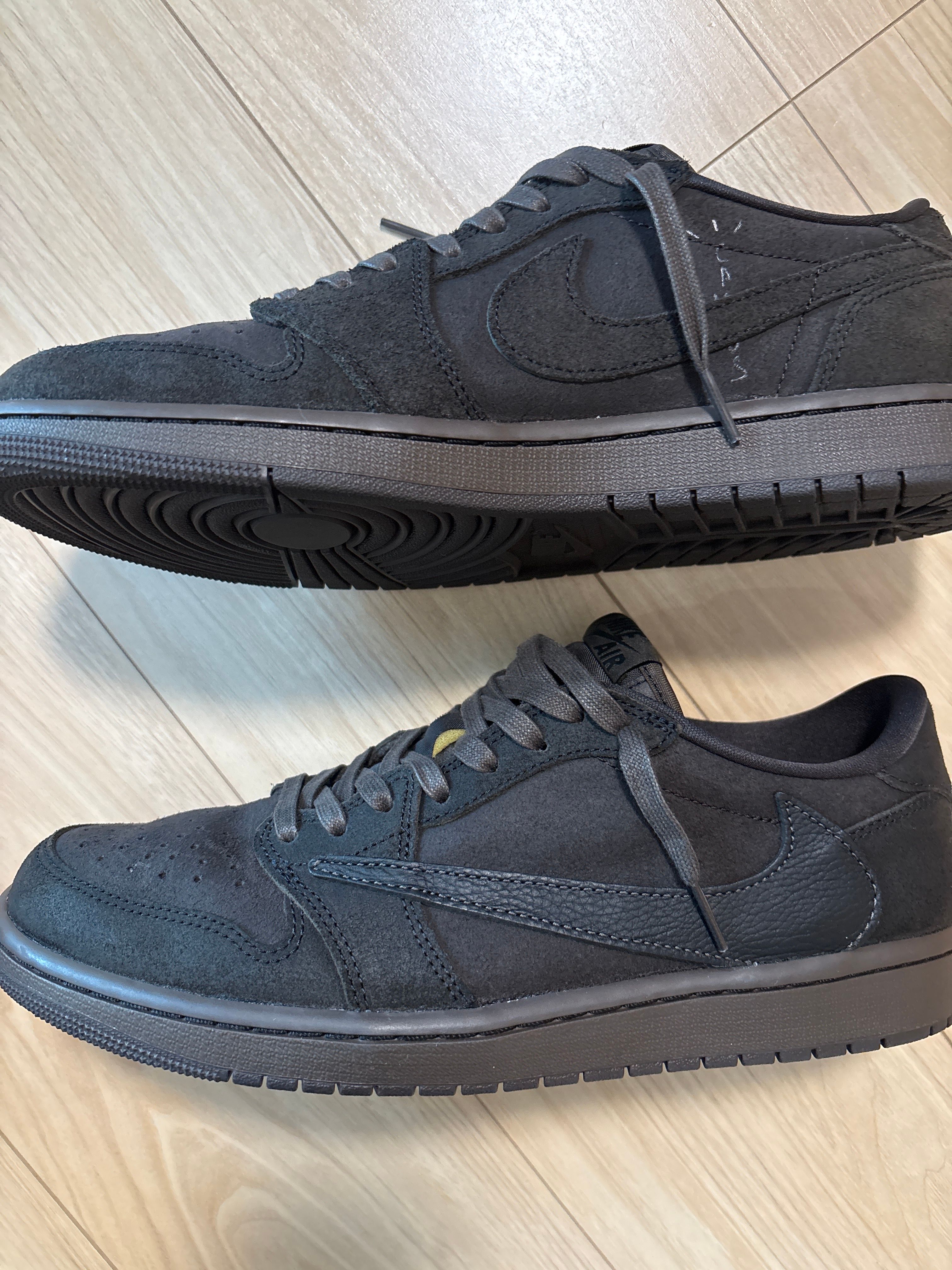 Travis Scott × Nike Air Jordan 1 Low OG SP "Velvet Brown and Dark Mocha"