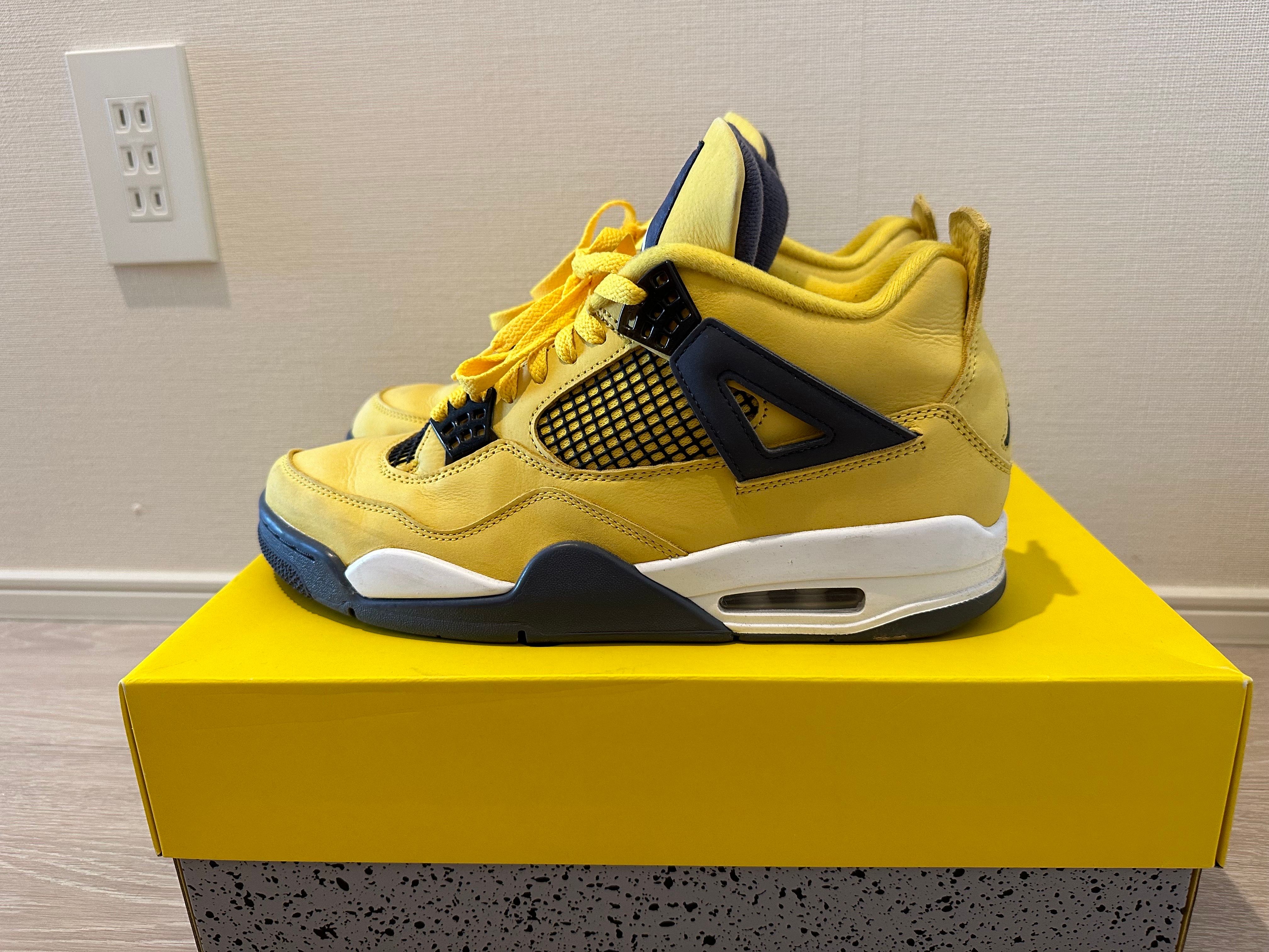 Nike Air Jordan 4 "Tour Yellow"