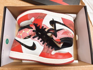 Spider-Man × Nike Air Jordan 1 Retro High OG SP "Spider-Man: Across the Spider-Verse/University Red"