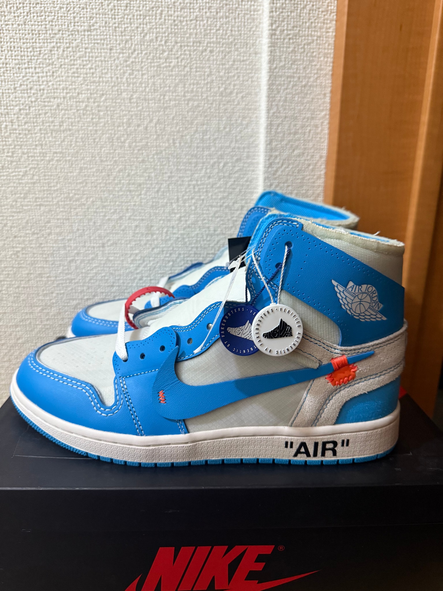 Off-White × Nike Air Jordan 1 High UNC "White/Dark Powder Blue"