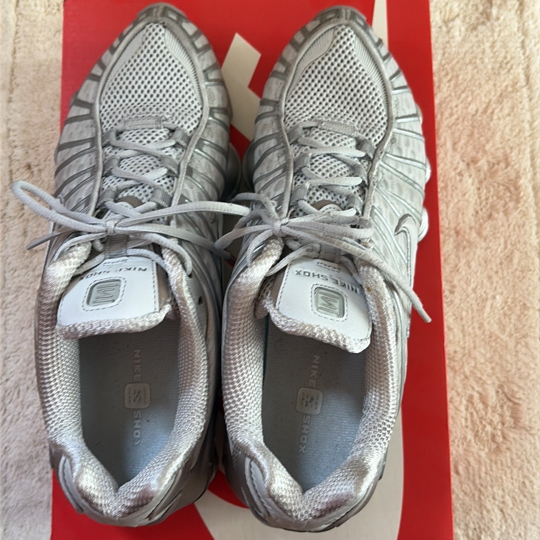 Nike Women's Shox TL "Pure Platinum and Metallic Silver"