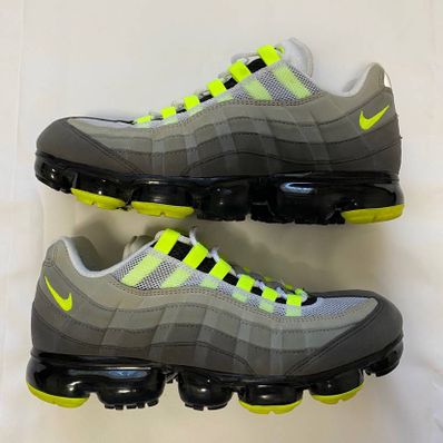 Nike Air Vapormax 95 "Neon"