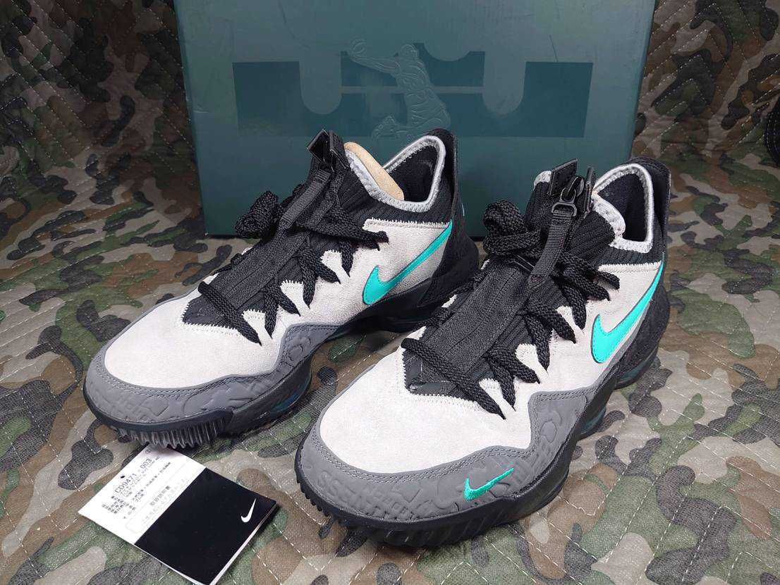 atmos × Nike LeBron 16 "Clear Jade"