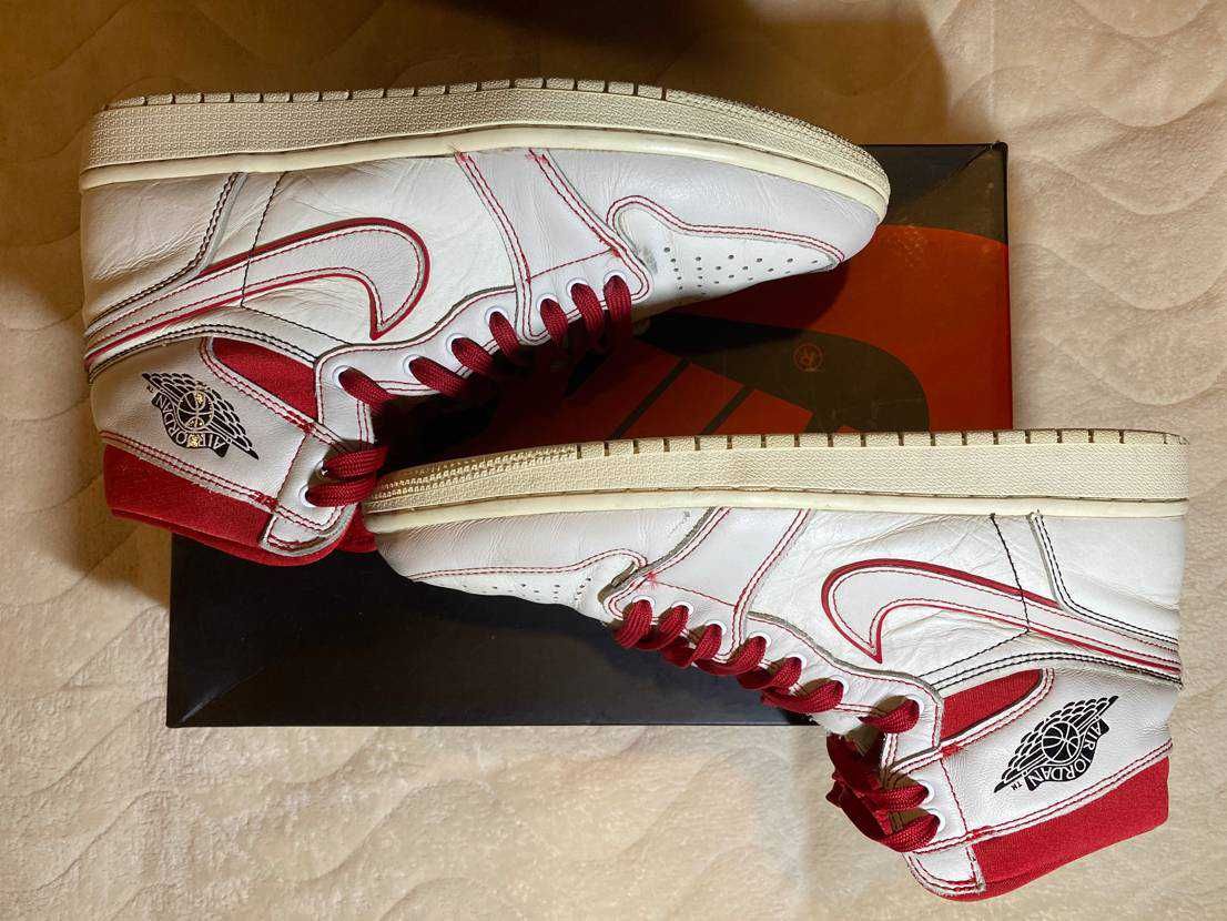 Nike Air Jordan 1 Retro High OG "Sail/University Red"