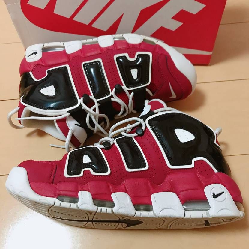 NIKE AIR MORE UPTEMPO CHICAGO BULLS