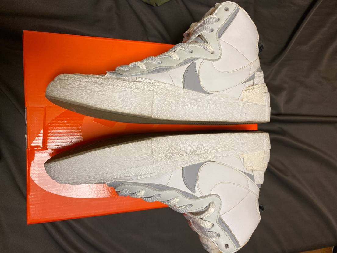 sacai × NIKE BLAZER MID "WHITE/WOLF GREY"