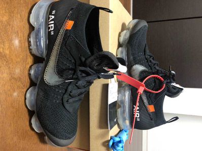 Off-White × Nike Air Vapormax "Black/Total Orange/Clear"