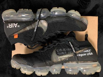 Off-White × Nike Air Vapormax "Black/Total Orange/Clear"