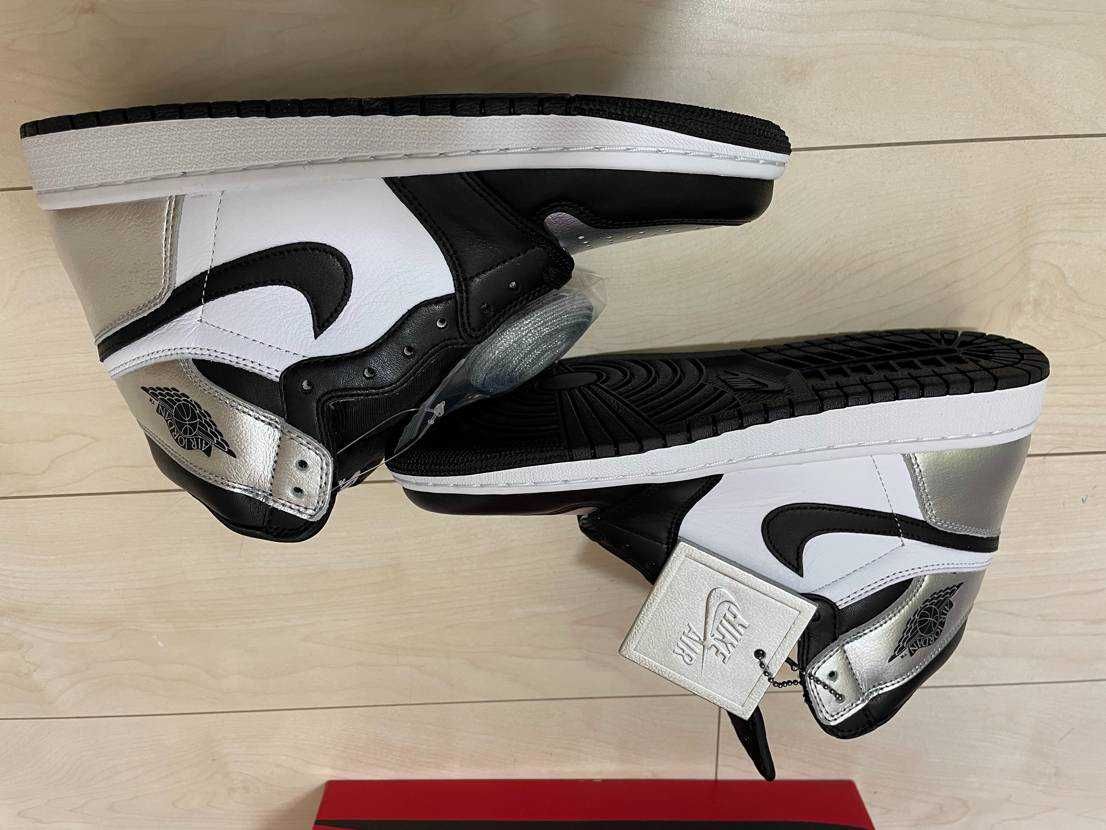 Nike Women's Air Jordan 1 Retro High OG "Silver Toe"