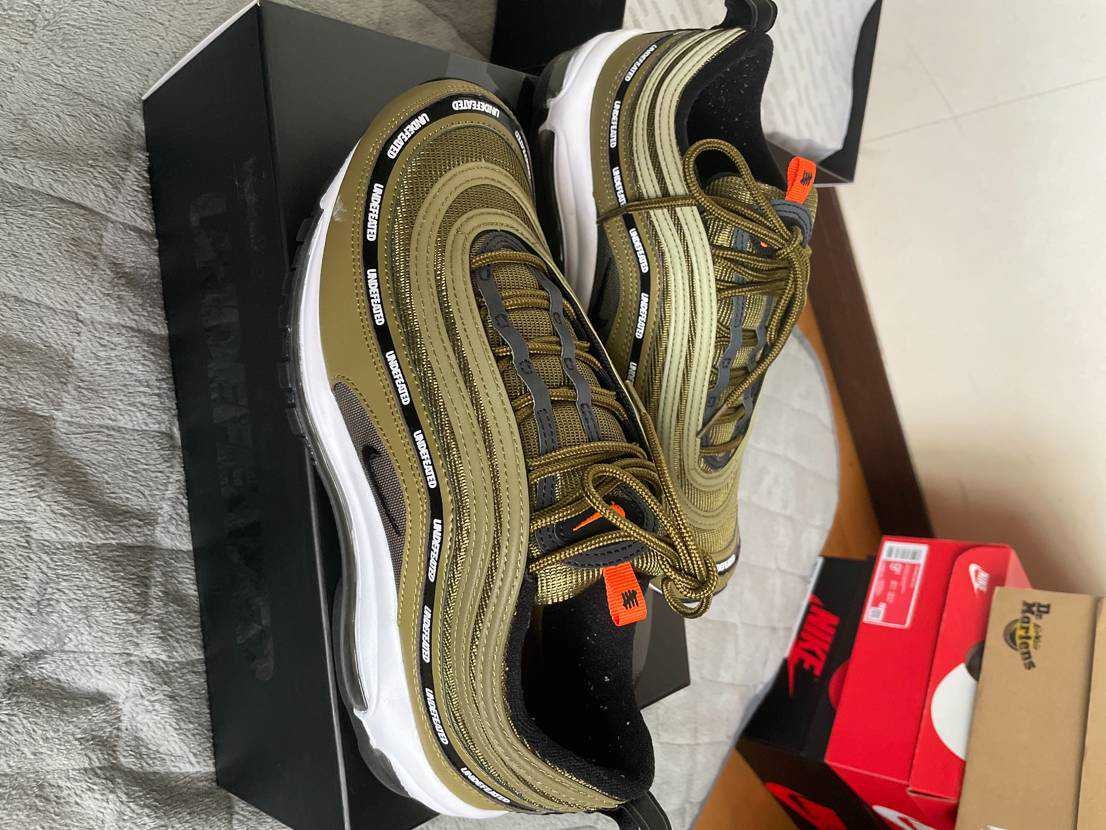 UNDEFEATED × Nike Air Max 97 "Olive"
