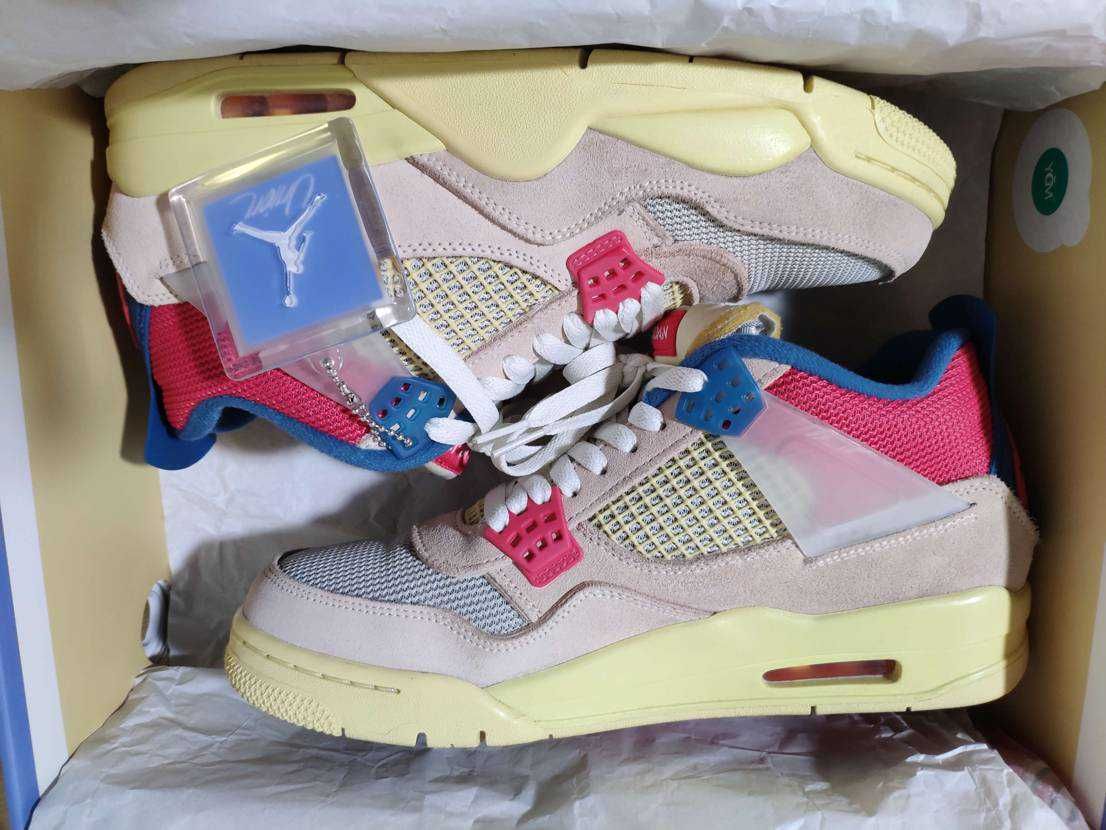 UNION × Nike Air Jordan 4 SP "Guava Ice/Light Fusion Red"