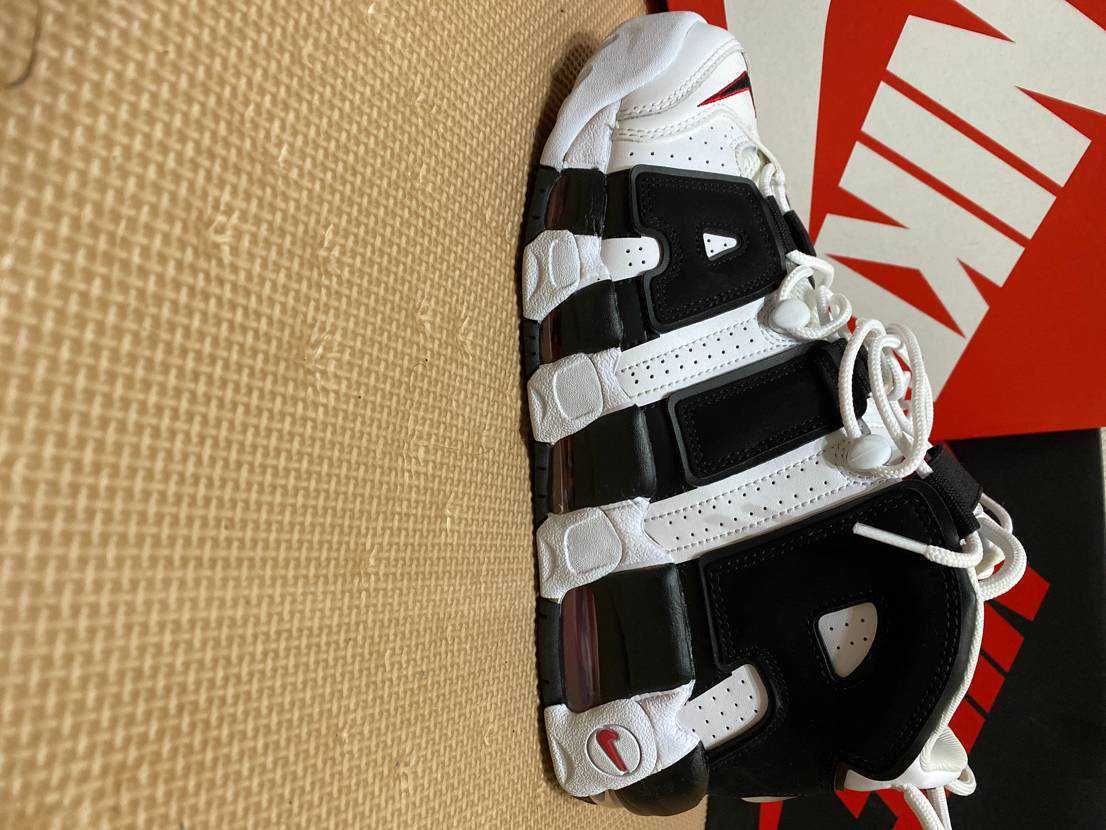 NIKE AIR MORE UPTEMPO "WHITE/BLACK/UNIVERSITY RED"(2020)