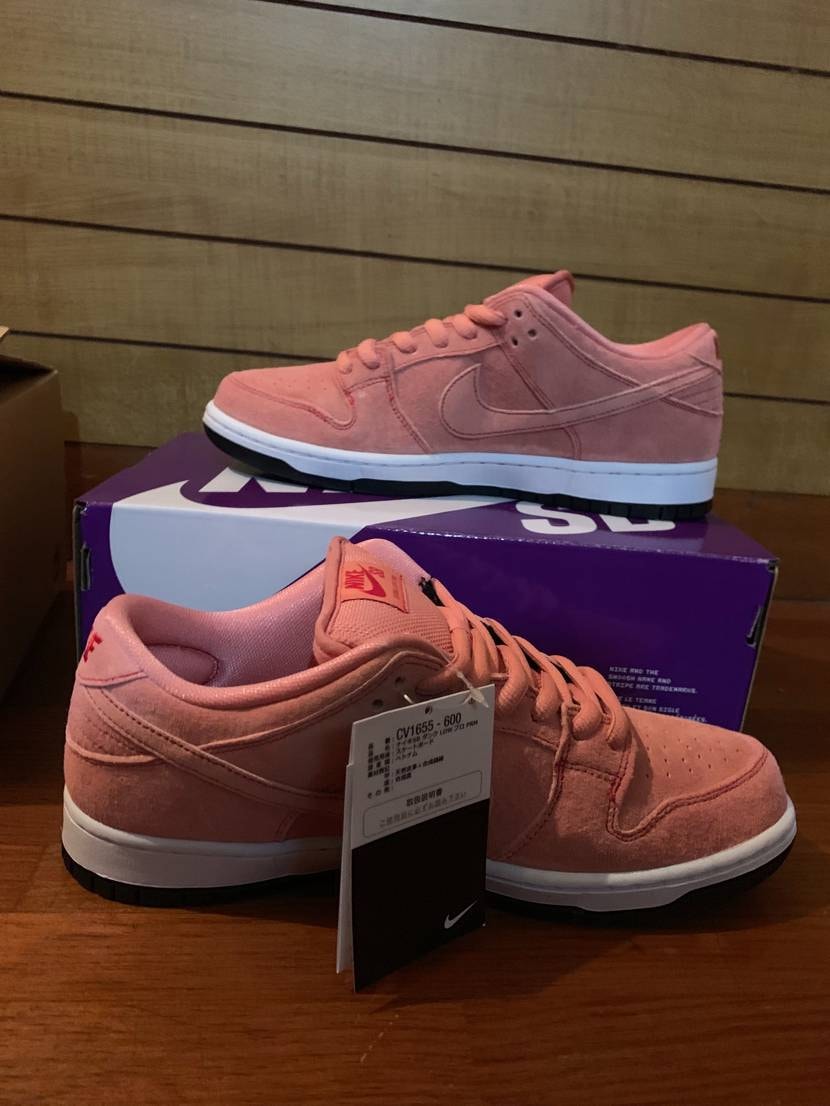 Nike SB Dunk Low "Pink Pig"