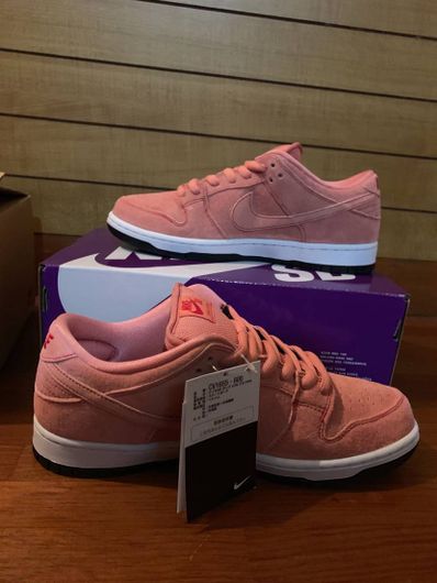 Nike SB Dunk Low "Pink Pig"