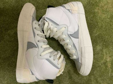 sacai × NIKE BLAZER MID "WHITE/WOLF GREY"