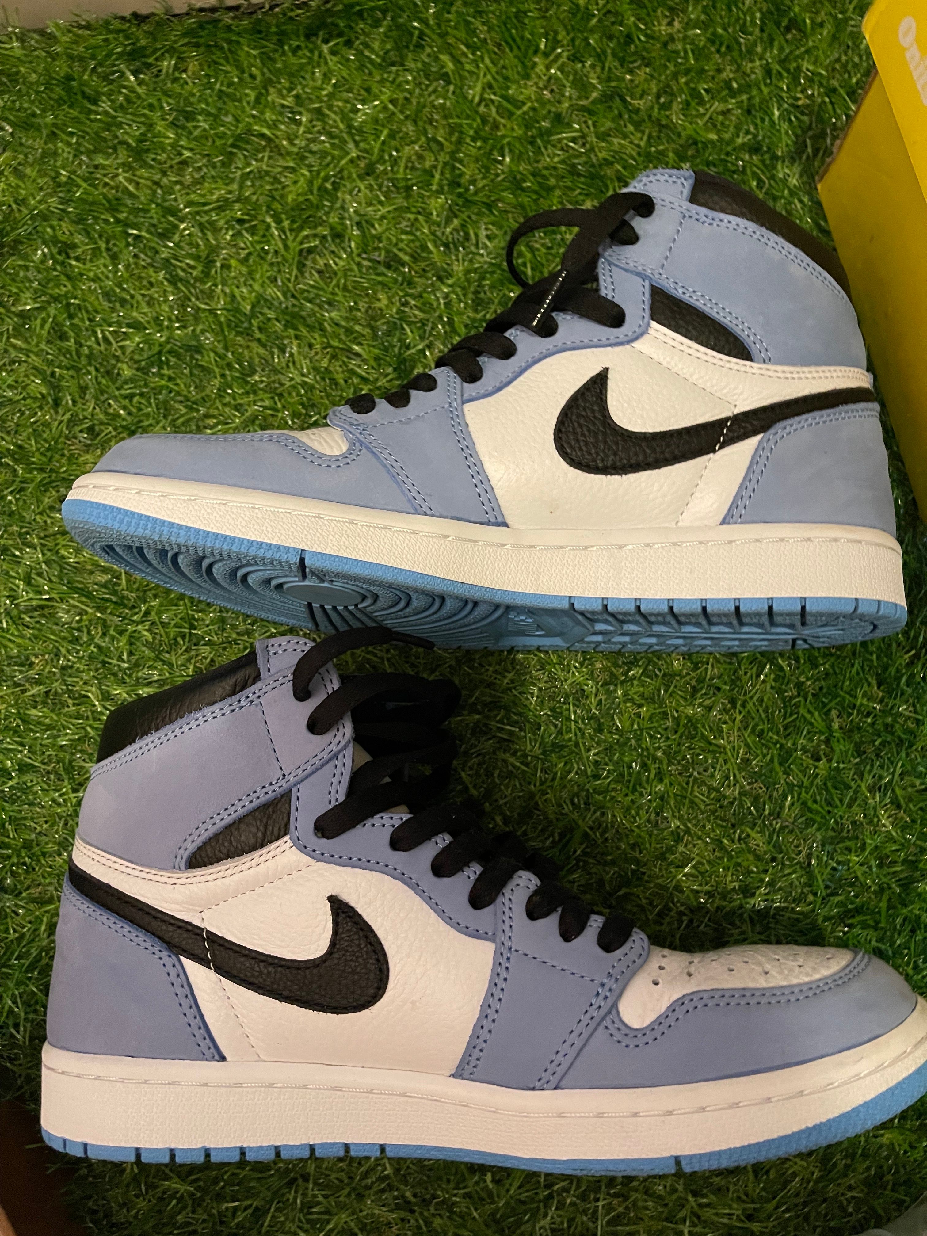 Nike Air Jordan 1 High OG "University Blue"