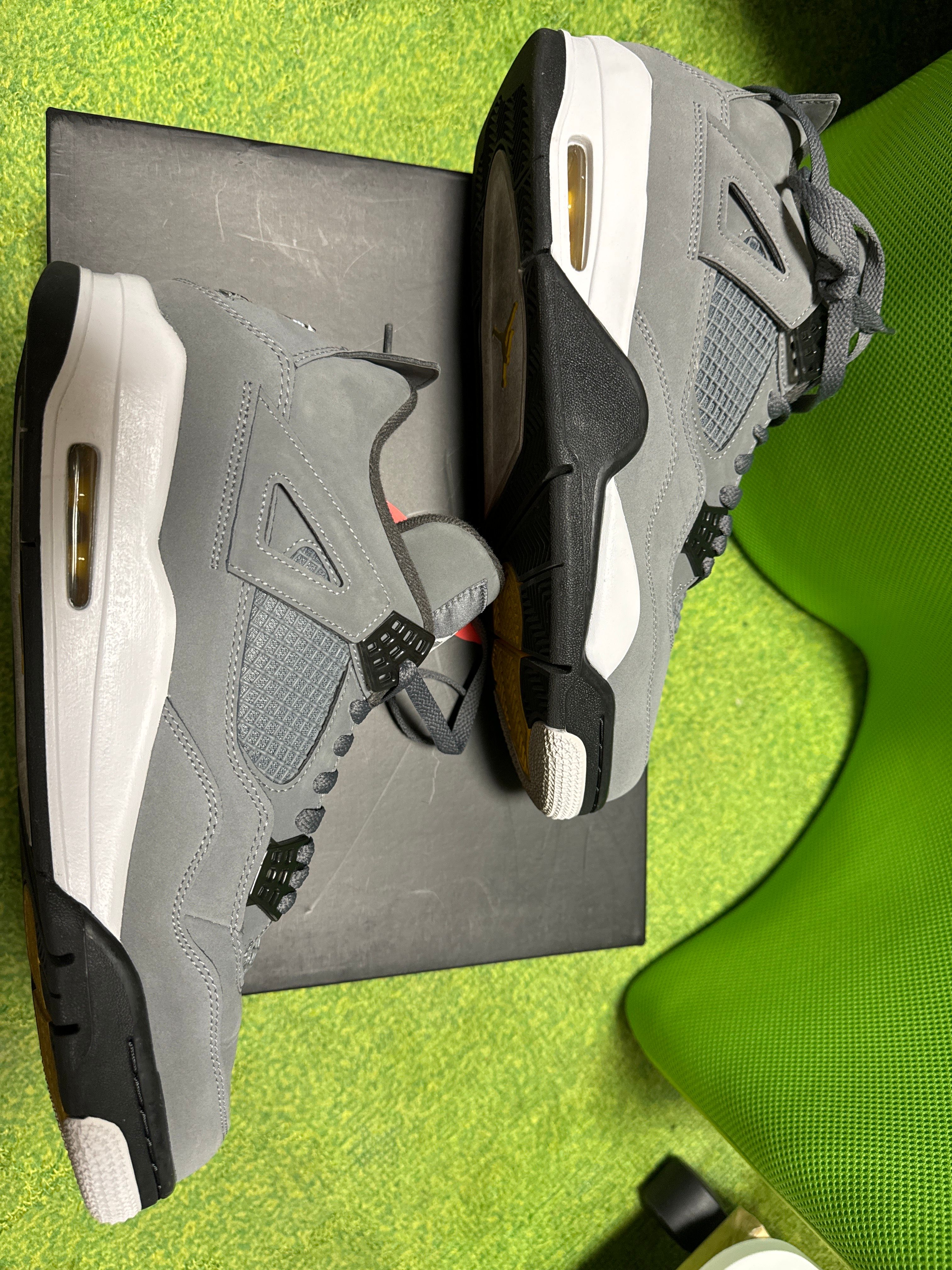 Nike Air Jordan 4 "Cool Grey"
