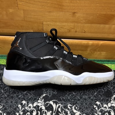 Nike Air Jordan 11 "Jubilee"